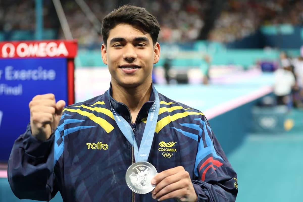Ángel Barajas logra doble podio en Turquía: otra plata en barra fija y agranda su historia en la Copa Mundo. Foto: Comité Olímpico Colombiano.