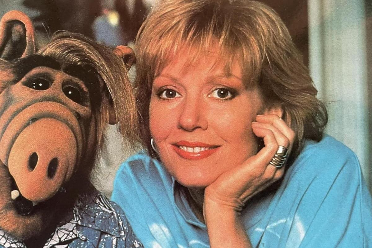 Muere Anne Schedeen, la actriz que interpretó a la madre en la serie ‘Alf’, a los 77 años.