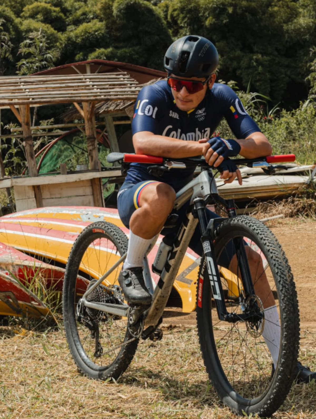 El santandereano Antonio Gómez Ortiz se consagró campeón del Short Track (XCC) Sub-23 masculino en el Campeonato Panamericano de MTB 2026, que se disputa en San Juan del Paraná, Paraguay, tras una vibrante competencia definida por photo finish. Foto: Instagram de Antonio Gómez.
