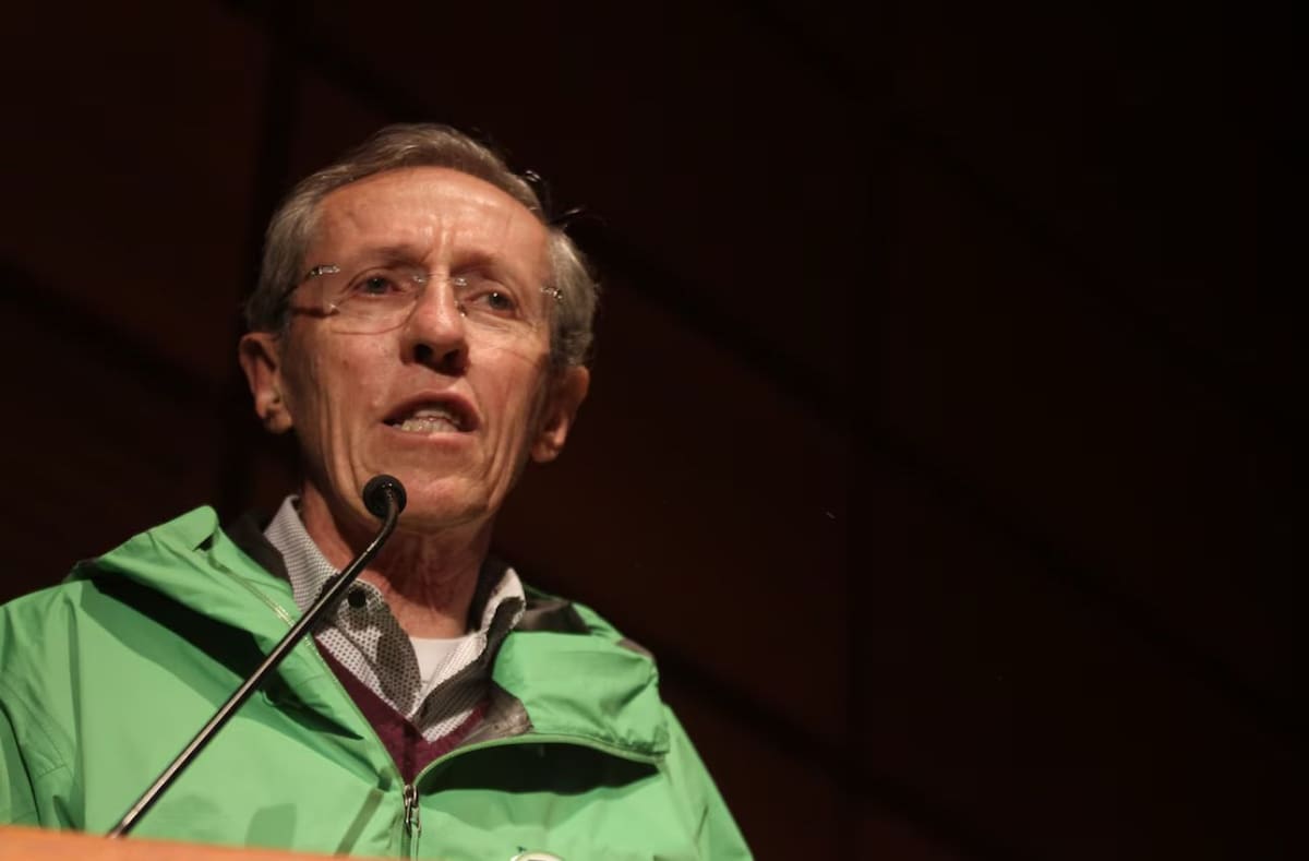 Antonio Navarro critica la compra de aviones de guerra por parte de Petro: “Es un gasto innecesario”. Foto: Colprensa
