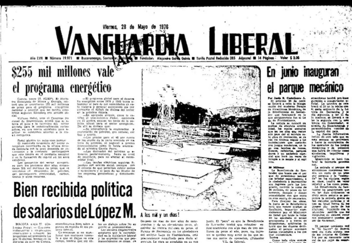 Así anunció, en portada, la entonces Vanguardia Liberal lo que sería la inauguración del parque mecánico, el cual fue bautizado con el nombre de El Lago. (Archivo/VANGUARDIA)