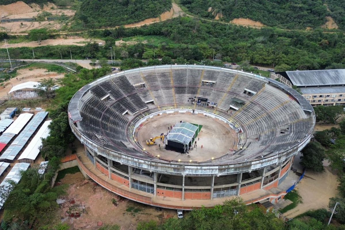 El nuevo escenario multipropósito no solo albergará conciertos y eventos deportivos, sino que se integrará a la oferta turística del departamento, articulándose con atractivos como el Cañón del Chicamocha.
