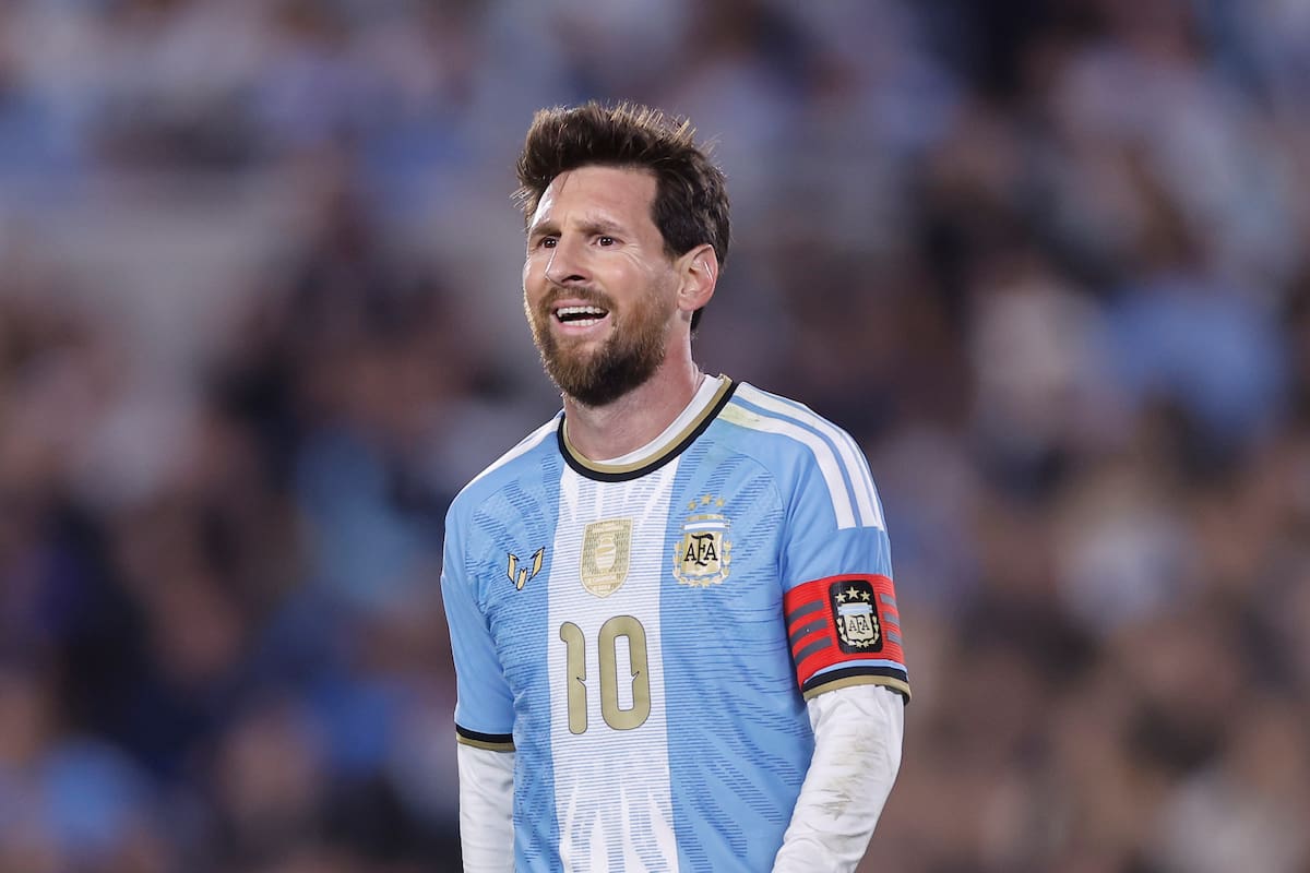 Lionel Messi de Argentina reacciona en un partido Amistoso Internacional entre Argentina y Benín. EFE/ Juan Ignacio Roncoroni