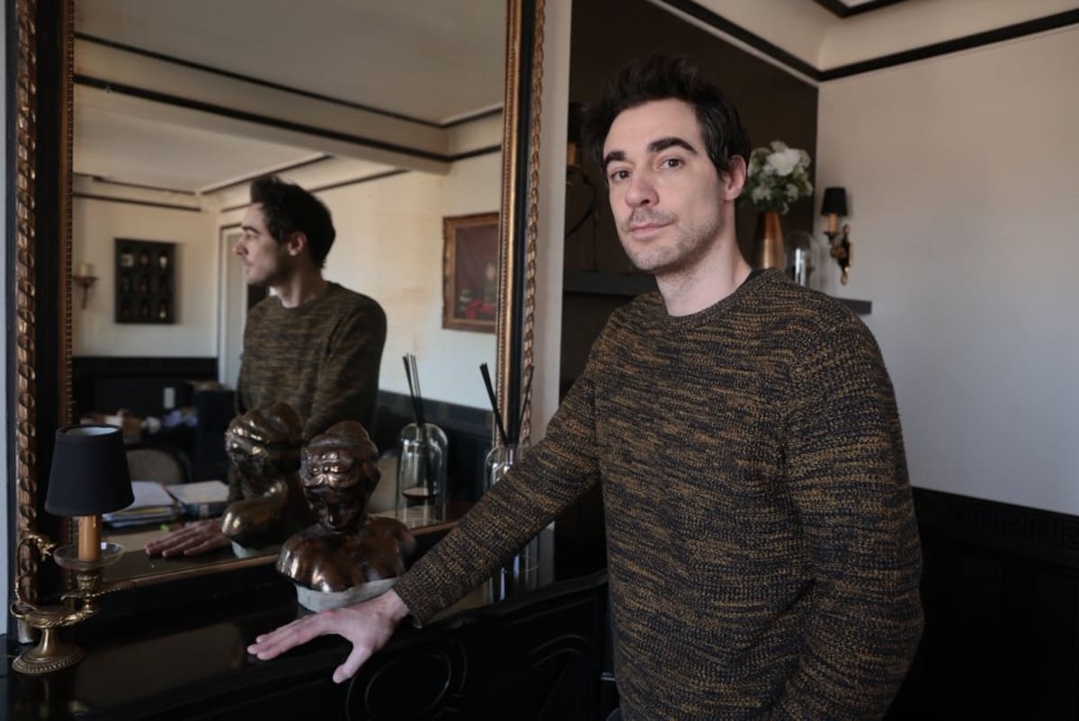 El actor y director de teatro francés Arnaud Denis falleció a los 43 años en Bélgica mediante eutanasia.