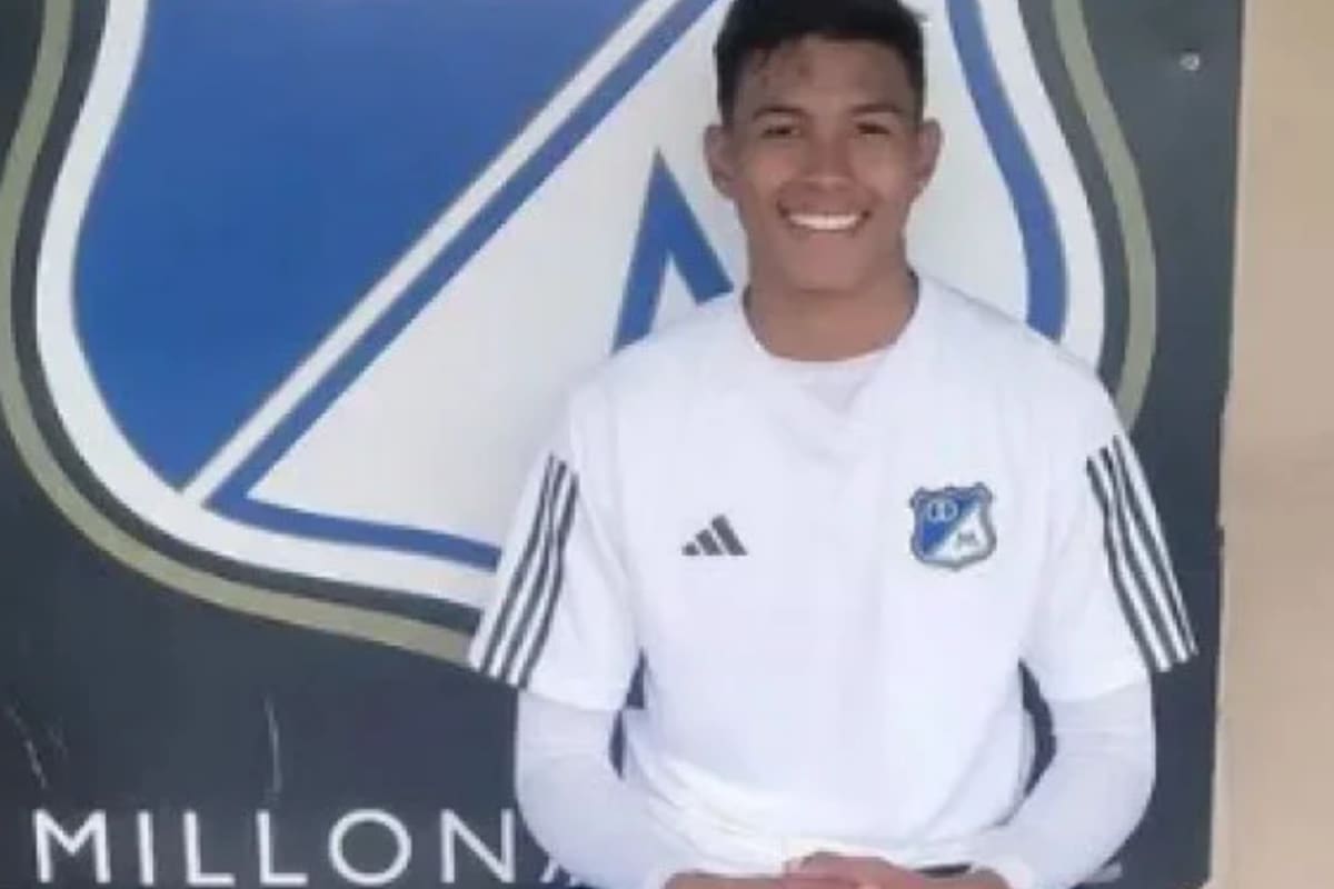 José David Sandoval López, de 21 años, era defensor central y había pasado por varios procesos de formación futbolística en el Atlántico, incluido uno con Millonarios. Su vida terminó tras un ataque armado en Soledad. Foto difundida en las Redes Sociales. Tomada de: X .