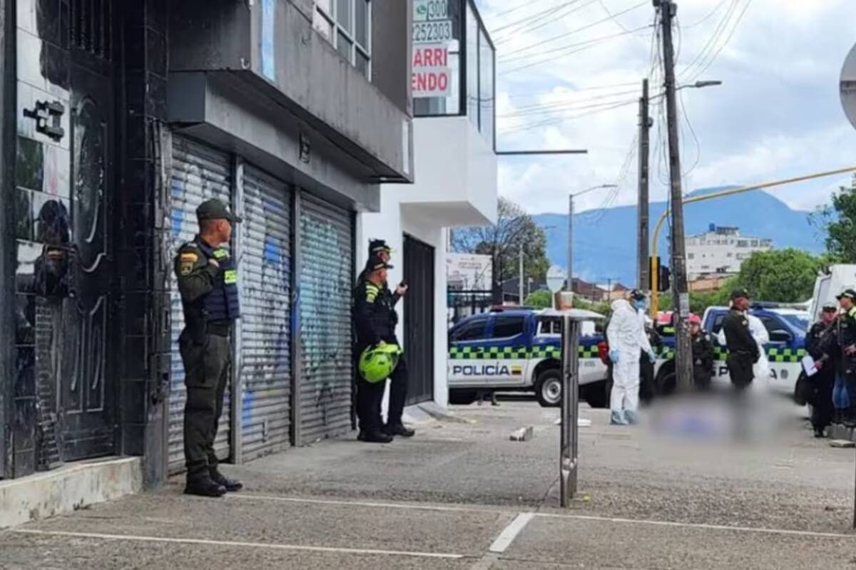 De acuerdo con las autoridades, el joven fue atacado justo después de haber terminado su jornada laboral relacionada con su trabajo como DJ. T