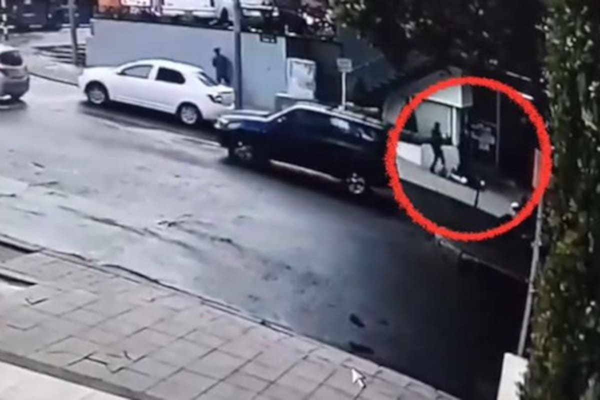 En video quedó el ataque sicarial en contra del empresario Gustavo Aponte en Bogotá.