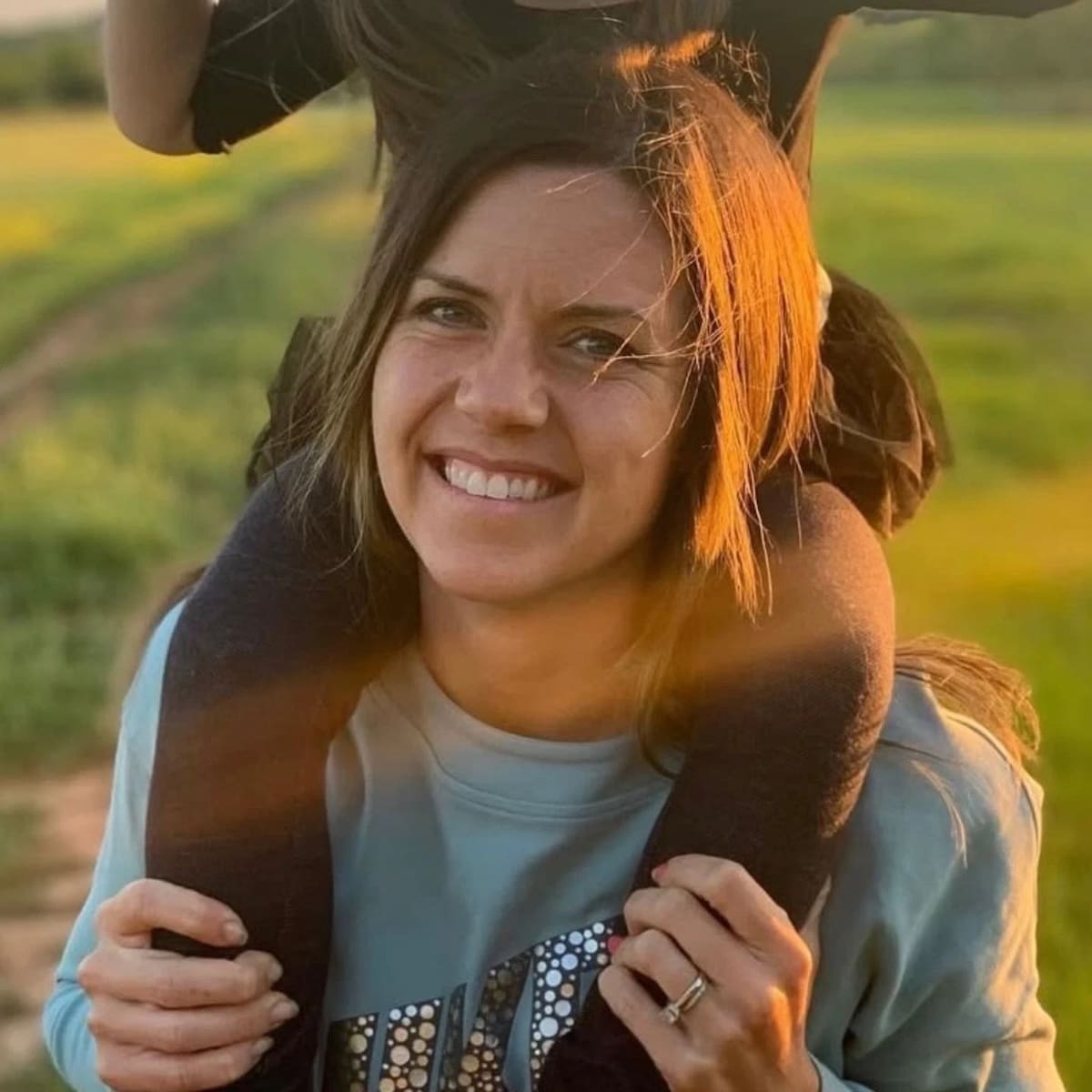 Ashley Flynn, maestra y entrenadora de voleibol, fue asesinada en su vivienda en Tipp City, Ohio.