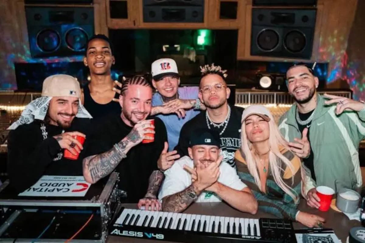 Karol G, J Balvin, Feid, Maluma, Ryan Castro, DF y Blessd grabaron la canción +57, una colaboración destacada del reguetón colombiano. / Redes sociales
