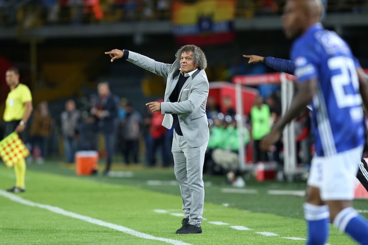 Así fue la sentida despedida de Millonarios a Alberto Gamero, tras su renuncia al club ‘Embajador’. (Foto: Colprensa / VANGUARDIA).