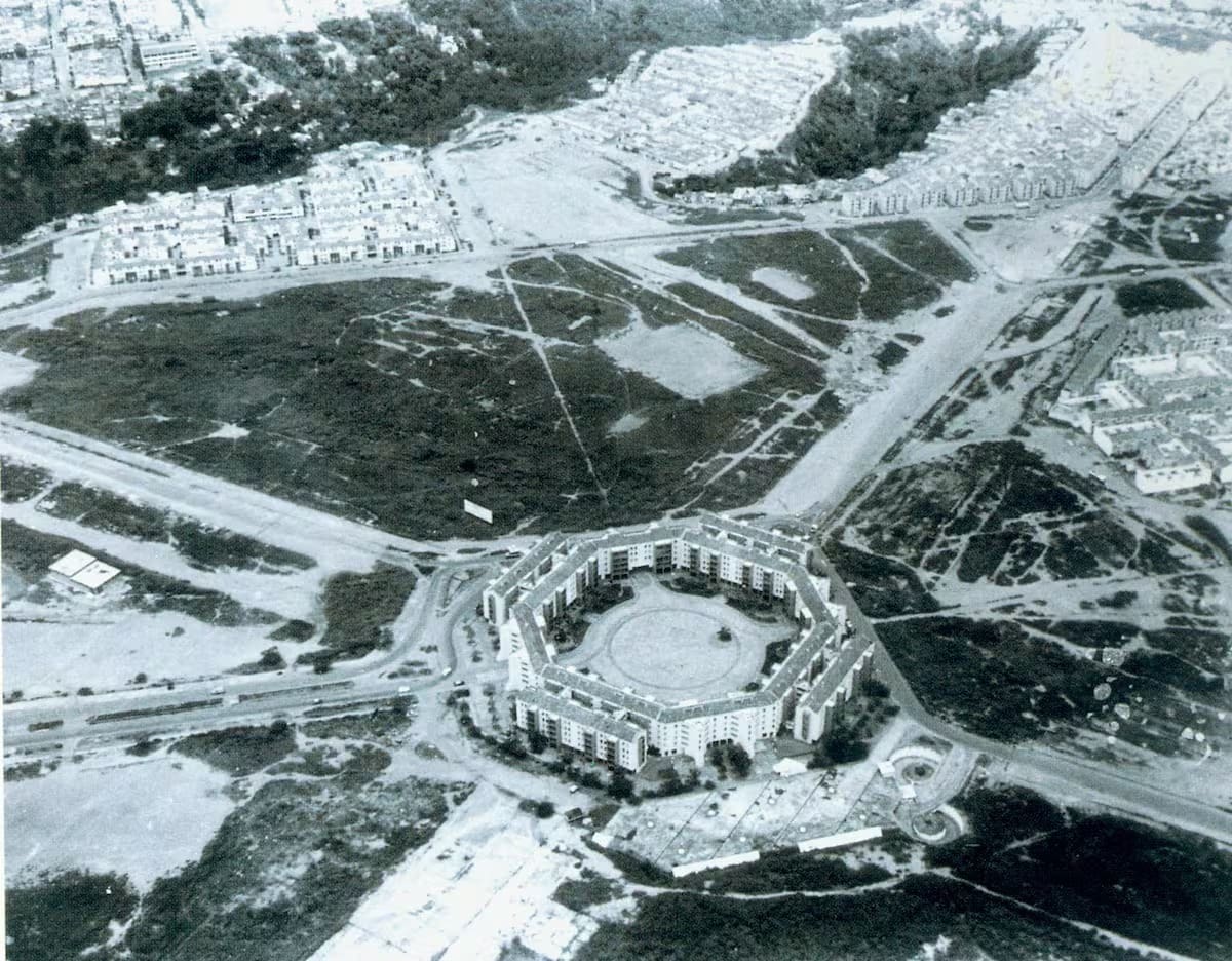 Así ha cambiado nuestra economía en los últimos 40 años. El desarrollo urbano del área metropolitana de Bucaramanga y la refinería de Barrancabermeja han sido dos estandartes. | Fotos Archivo y Suministradas.