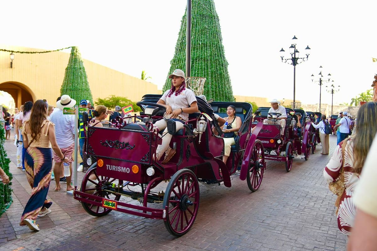 Así lucen los vehículos sostenibles que reemplazan a los caballos en Cartagena. Foto: Suministrada Corpoturismo / VANGUARDIA