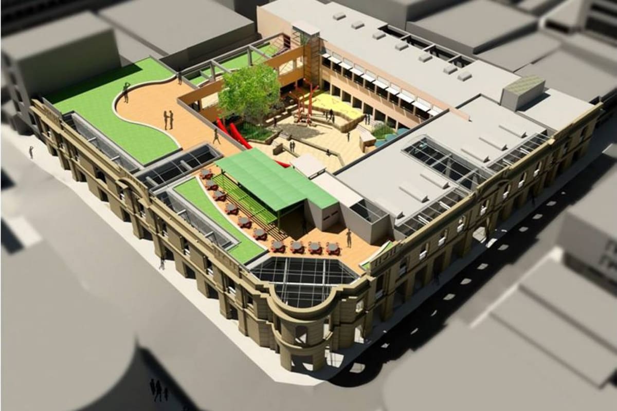 En estas dos imágenes se puede apreciar el plano general de cómo quedará la plaza San Mateo y la reestructuración del patio central. Aunque se restaurará la fachada, se conservarán los colores. (Foto: Imagen suministrada / VANGUARDIA LIBERAL)