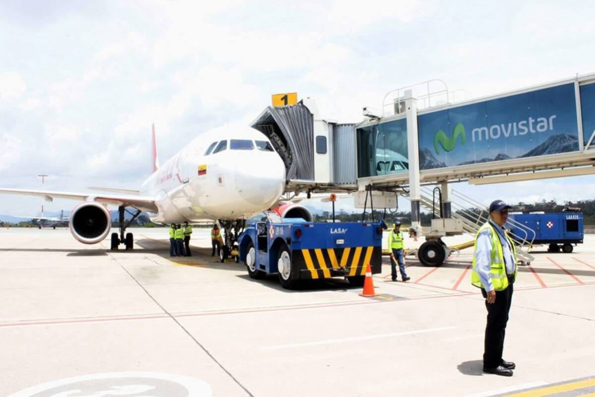 De acuerdo con voceros de las aerolíneas, las mayores demoras en el país se presentan en trámites dentro de los aeropuertos. (Foto: ARCHIVO/VANGUARDIA LIBERAL )