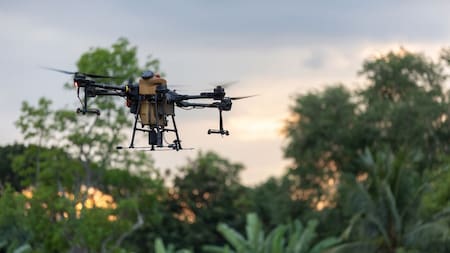 Ataque con drones en Teruel, Huila, dejó un policía herido y afectó instalaciones oficiales