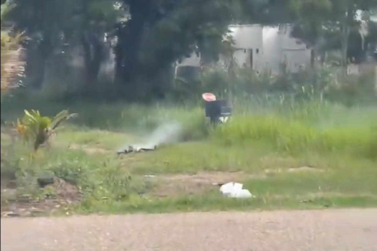 Ataque con explosivos en Arauca deja muertos y varios heridos tras ofensiva armada. | Foto: Capture tomada de Video.