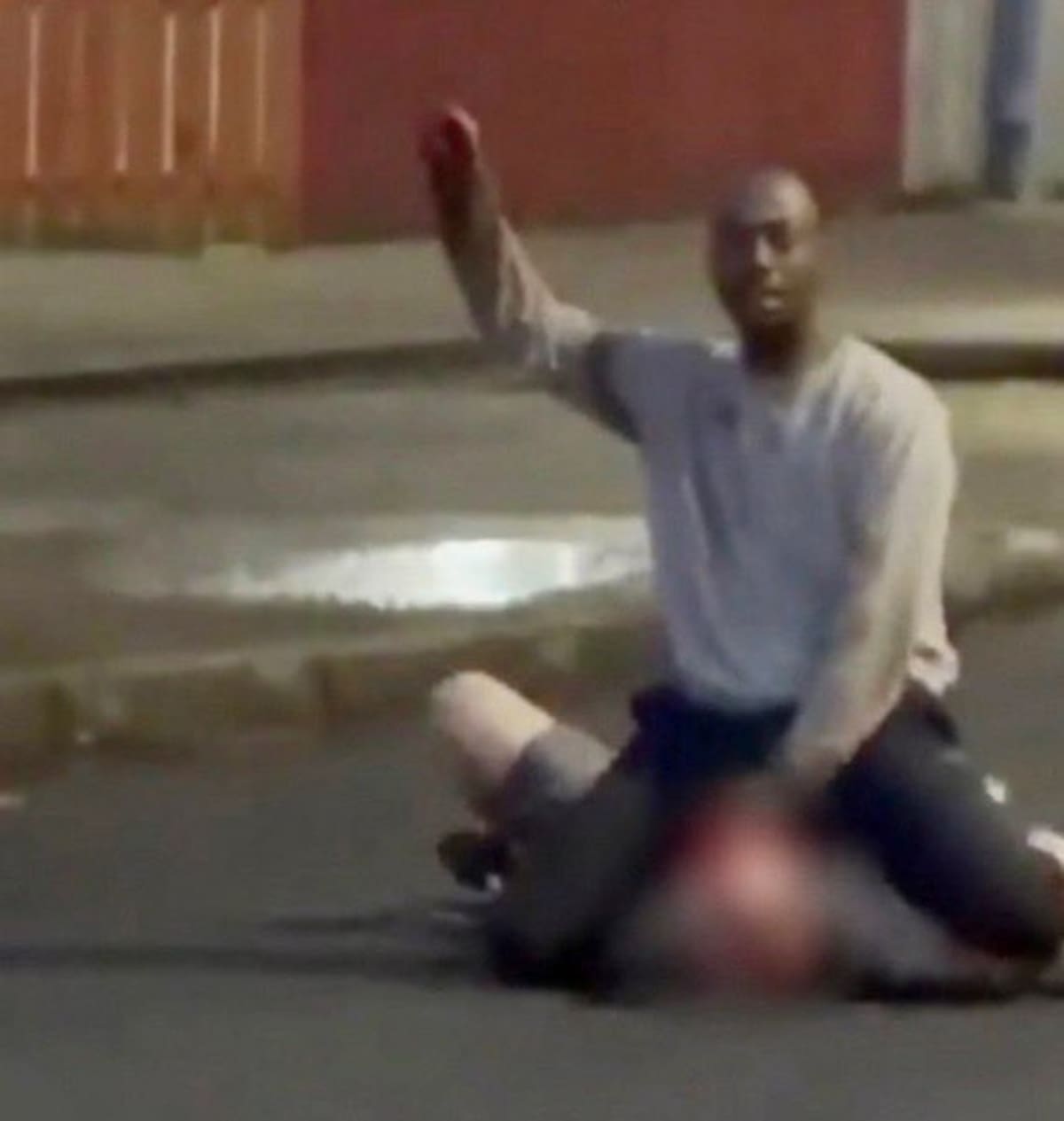 El autor del ataque con cuchillo que intentó decapitar a un hombre en Belfast, en el Reino Unido, es de origen sudanés.