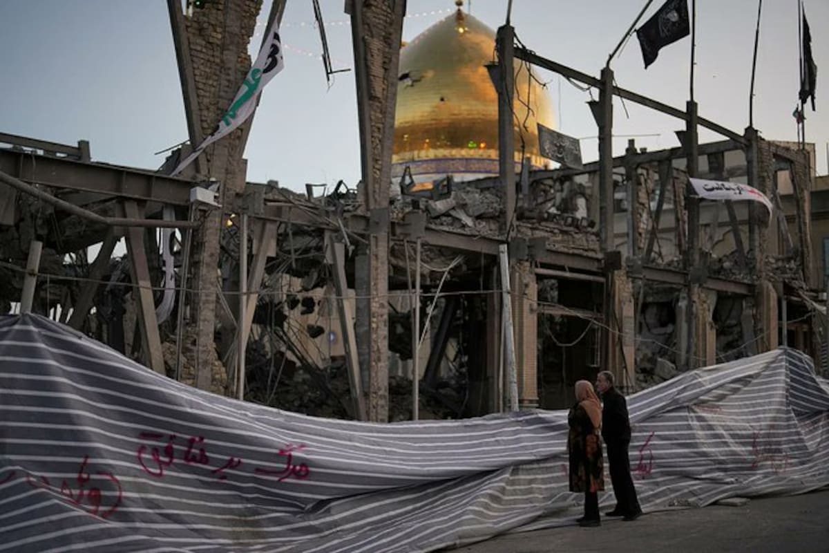 Estados Unidos e Israel lanzan un masivo Bombardeo sobre Tehran y Qom, en Irán.