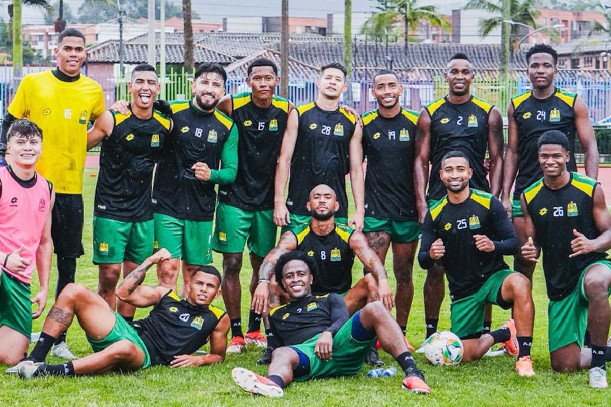 Así está conformada la nómina de Atlético Bucaramanga para el 2026. Foto: cortesía Atlético Bucaramanga.