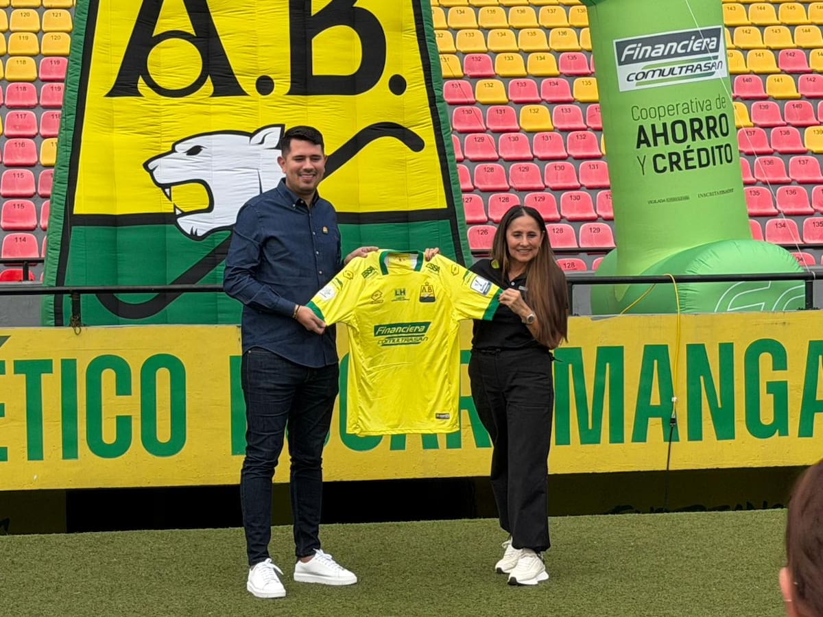 Financiera Comultrasan se une al Atlético Bucaramanga como sponsor principal. /FOTO: Luisa Garzón