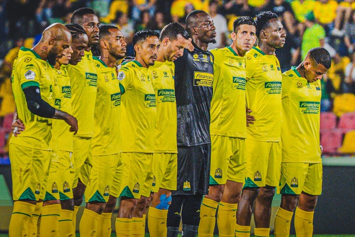 Desde el 8 de abril de 2025 que Atlético Bucaramanga está sin entrenador en propiedad. Foto: Atlético Bucaramanga.