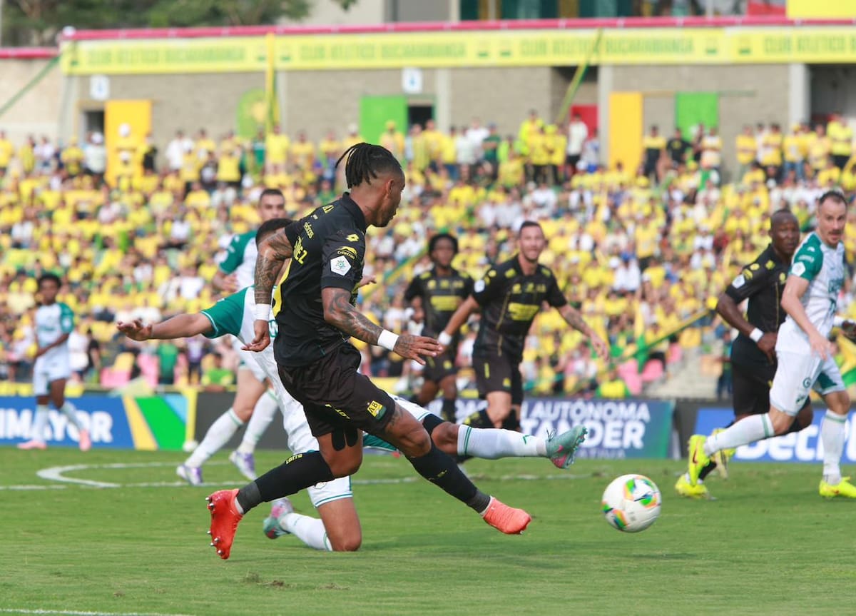 Atlético Bucaramanga y Cali igualaron 0-0 en la octava fecha de la Liga BetPlay I de 2026. Foto: Colprensa.