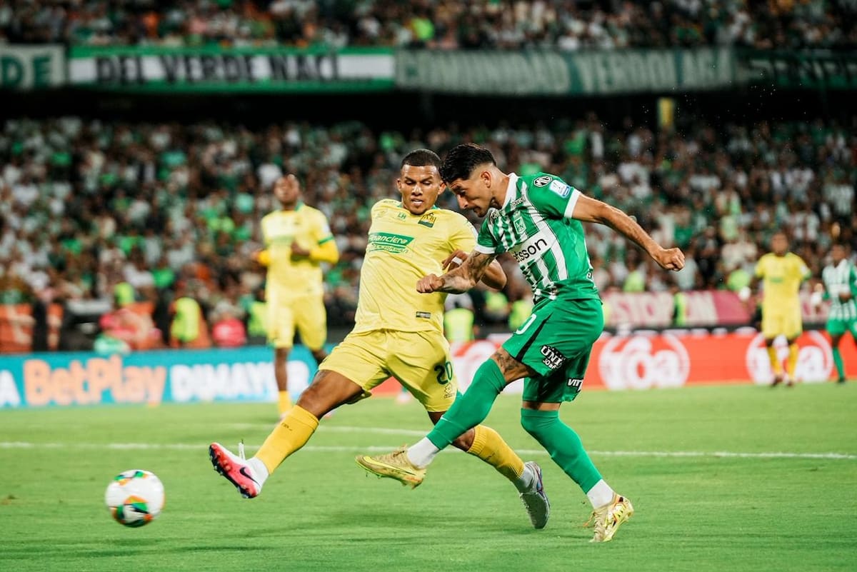 Atlético Bucaramanga cayó ante Nacional y complicó su clasificación en la Liga BetPlay I 2026. Foto: David Jaramillo/Colprensa