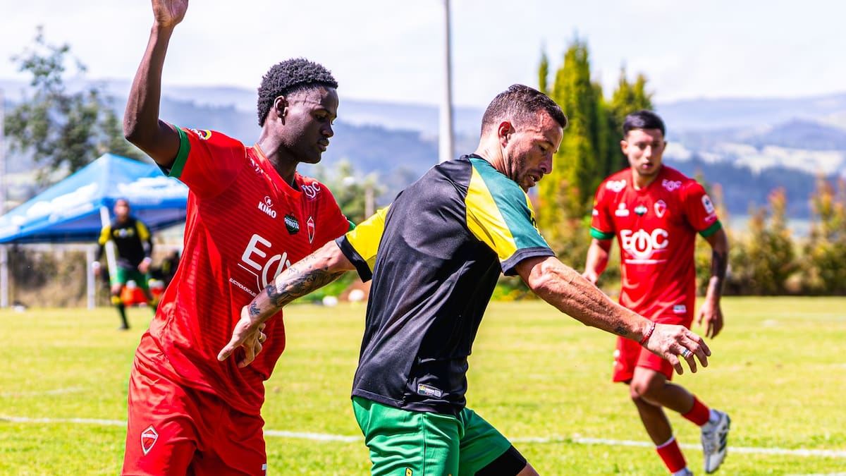 Atlético Bucaramanga dejó señales en su primer amistoso de pretemporada ante Patriotas en Tunja. Foto: Cortesía Atlético Bucaramanga