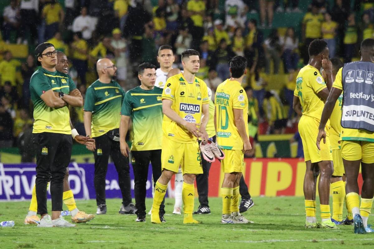 Atlético Bucaramanga y Deportes Tolima igualaron 0-0 en un resultado que dejó a los ibaguereños en la final de la Liga BetPlay II de 2025. Foto: Jaime Moreno.