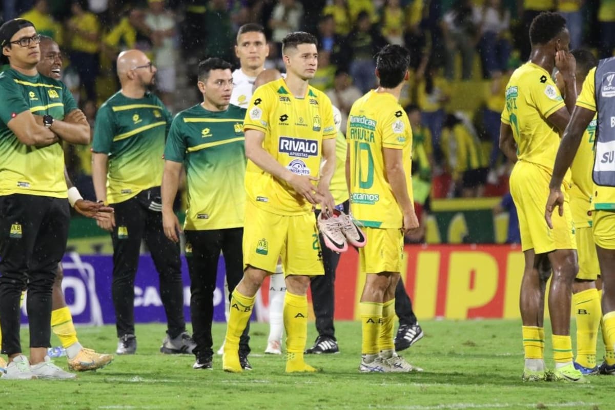 Atlético Bucaramanga y Deportes Tolima igualaron 0-0 en un resultado que dejó a los ibaguereños en la final de la Liga BetPlay II de 2025. Foto: Jaime Moreno.