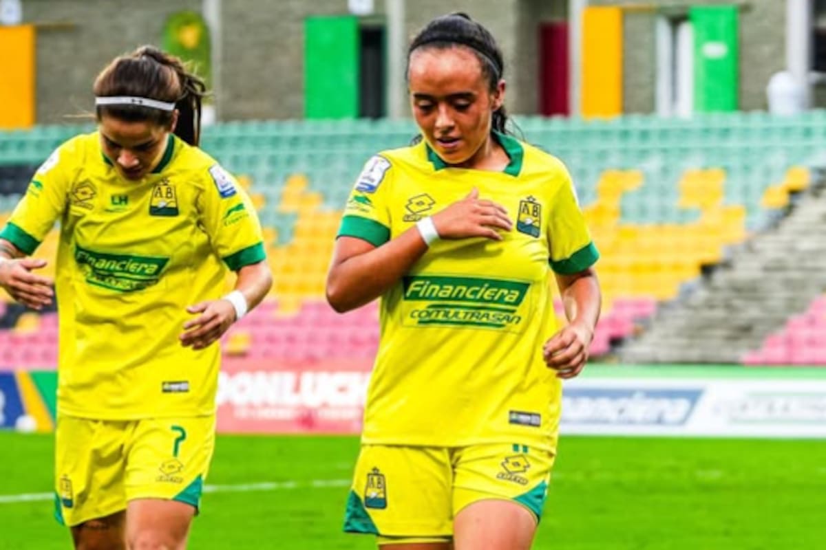 Atlético Bucaramanga confirmó la salida del entrenador del equipo femenino. Foto: Atlético Bucaramanga.