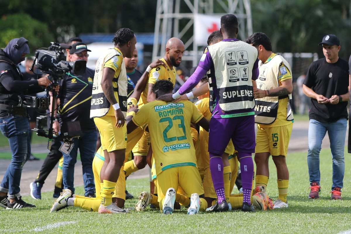 Atlético Bucaramanga tendrá tres partidos determinantes para sus aspiraciones de seguir en la lucha por clasificar a los cuadrangulares semifinales de la Liga BetPlay I de 2025. Foto: Jaime Moreno / VANGUARDIA.