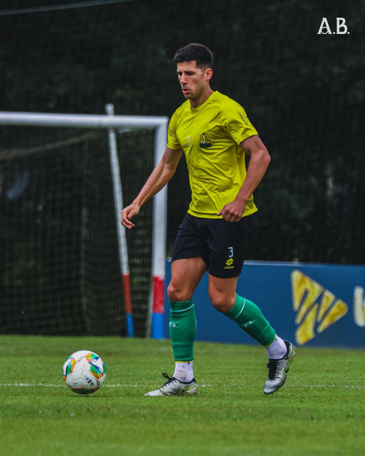 Atlético Bucaramanga e Independiente Medellín se enfrentaron en un partido amistoso de preparación para la Liga BetPlay I de 2026. Foto: Atlético Bucaramanga.