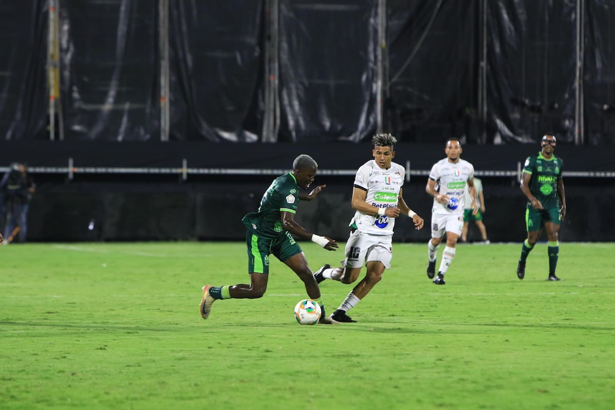 Desde Manizales informan cambio en el horario y el día del juego Atlético Bucaramanga vs Once Caldas. Foto: Jaime Moreno.