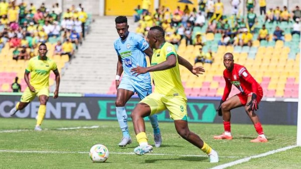 Atlético Bucaramanga quedó eliminado tras un gol en el último minuto que silenció el estadio Américo Montanini. Foto: Colprensa/Vanguardia