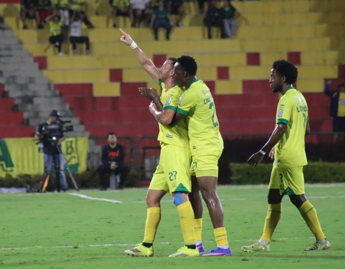 Atlético Bucaramanga venció a Pereira: Luciano Pons rompió su sequía y el ‘Leopardo’ sigue invicto. Foto: Franz Rey/Vanguardia.
