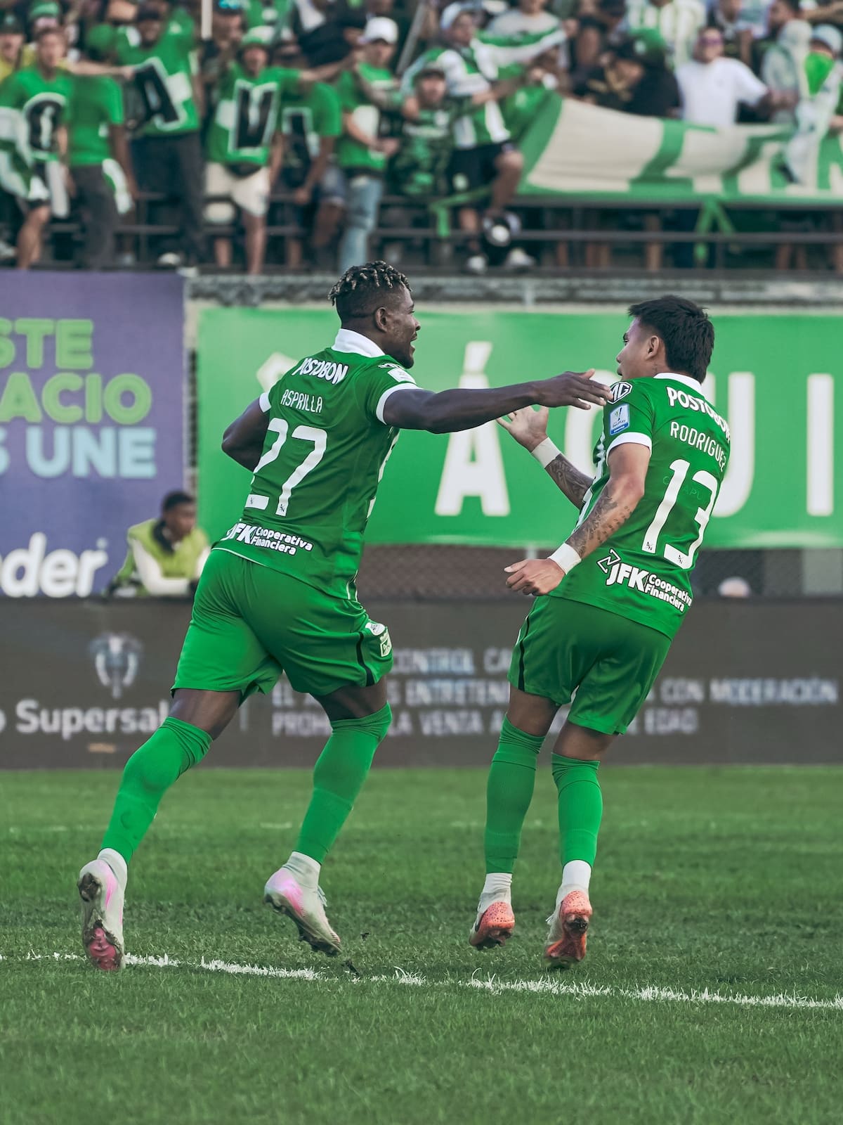 Atlético Nacional perdía 1-0 contra Águilas Doradas, pero logró remontar para quedarse con el triunfo 2-1 con goles de Dairon Asprilla y Juan Manuel Rengifo. Foto: Nacional.