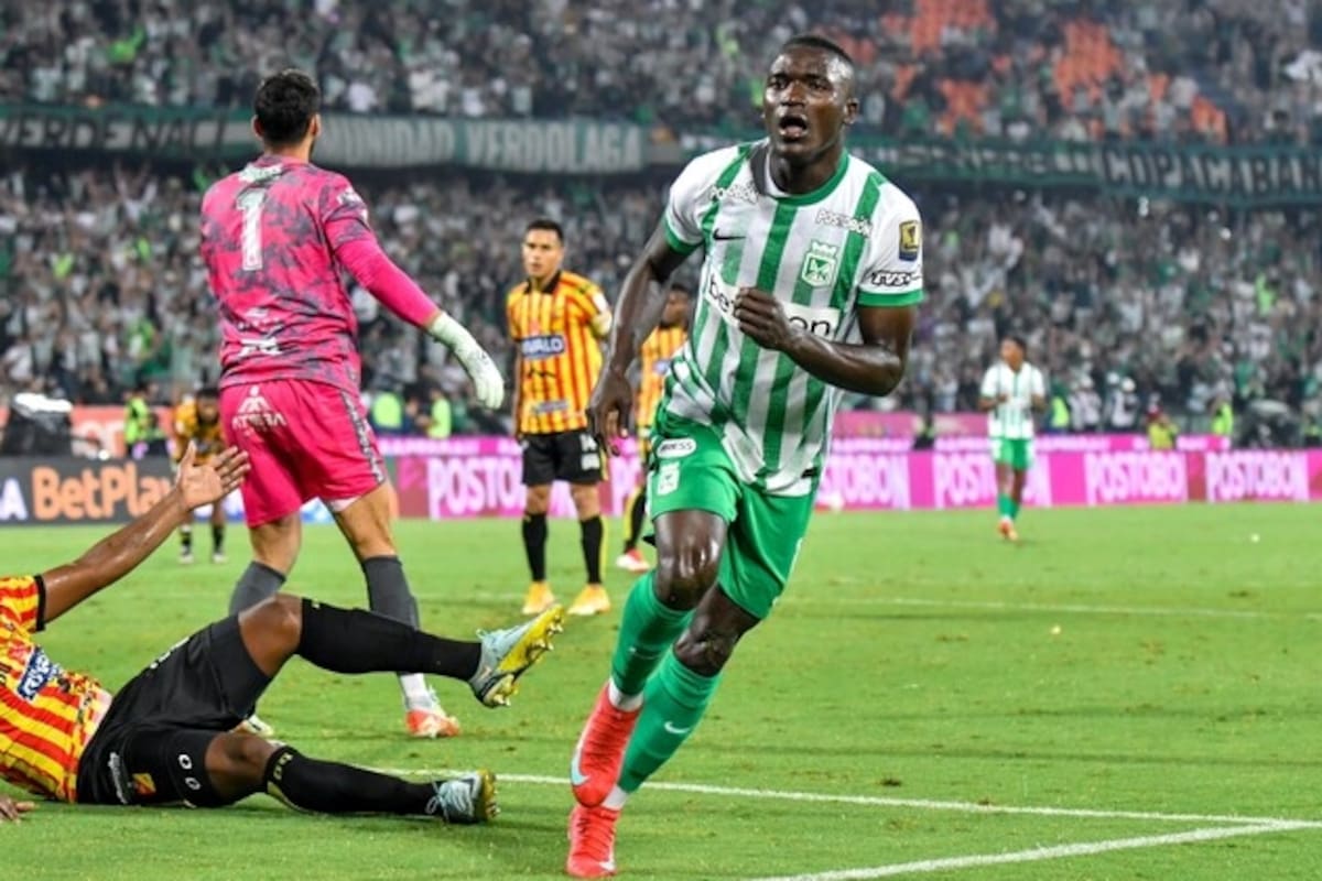 Kevin Viveros marcó dos goles en el triunfo 3-0 de Atlético Nacional contra Pereira. Foto: Colprensa
