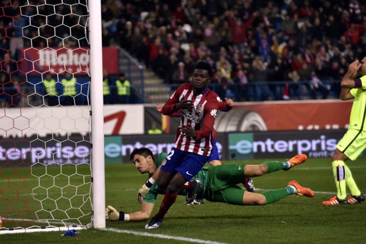 Con gol de Thomas Partey, al 81’, el equipo de Diego Simeone derrotó al Levante para despegarse del Barcelona y ubicarse en la cima de la clasificación de la Liga española. (Foto: AFP / VANGUARDIA LIBERAL)