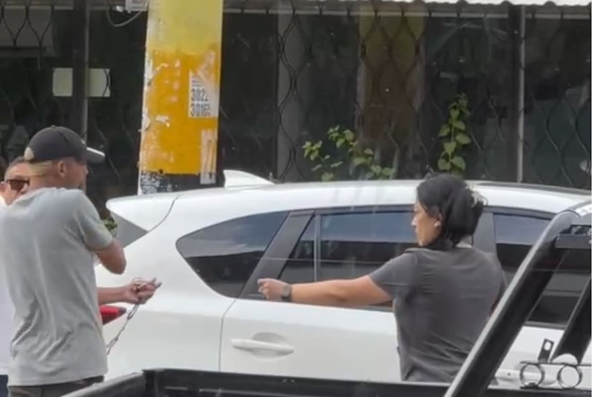 Video revela atraco en Cartagena: presunto ladrón sería exfutbolista reconocido.