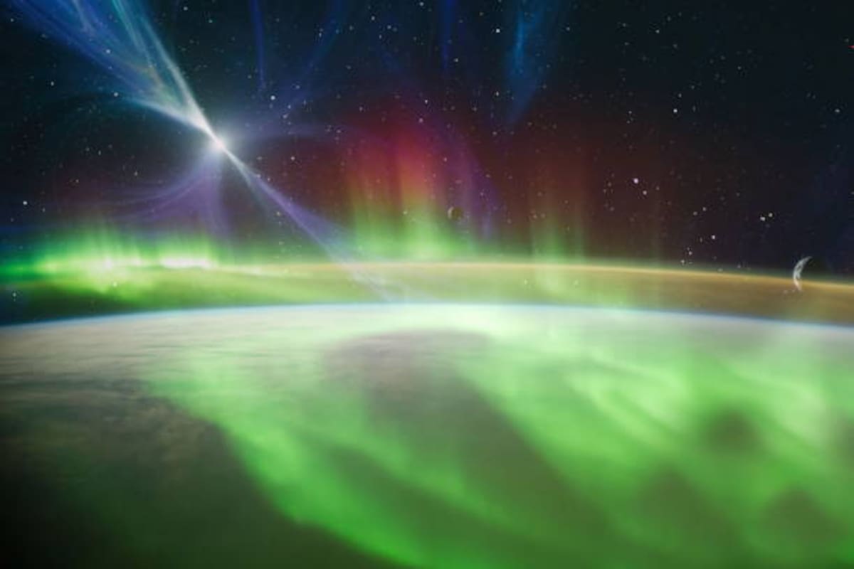 La NASA compartió impresionantes imágenes de una aurora boreal captadas desde el espacio.