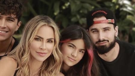 Aylín Mujica revela video de los últimos minutos de vida de su hijo
