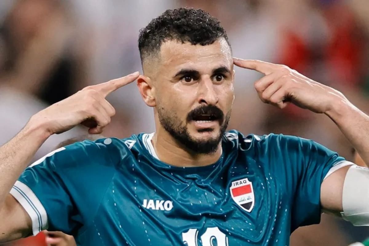 Un miembro de la selección de Iraq, Aymen Hussein, para la Copa Mundial fue retenido para interrogatorio por funcionarios de inmigración de EE.UU. cuando llegó al país para el torneo el viernes.