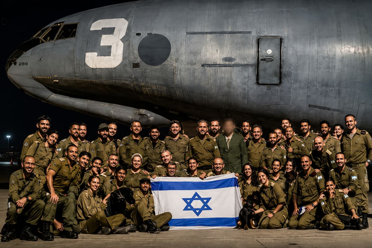 Israel ordenó el envío de una misión de ayuda a Colombia tras el terremoto de magnitud 7,4. La decisión ocurre en medio de un inesperado acercamiento entre Bogotá y Tel Aviv y la llegada de nuevos equipos internacionales de rescate. Foto: Aurora Israel