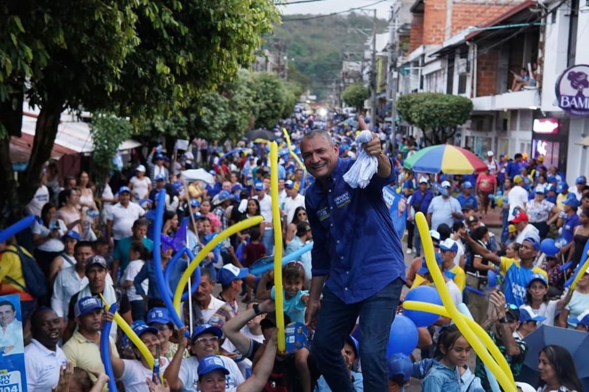 Baja en el Conservador: Consejo Nacional Electoral revocó la candidatura de Henry Riaño a la Cámara por Santander