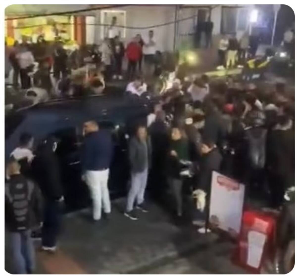 Balacera en Usaquén deja cuatro civiles heridos tras un intento de sicariato en Bogotá. | Foto: Q Hubo Bogotá.