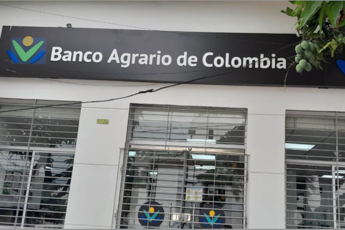 En un hecho sorprendente, dos sujetos en moto asaltaron el Banco Agrario de Santo Tomás, Atlántico y hurtaron. 21 millones de pesos sin utilizar un arma.//Cortesía.