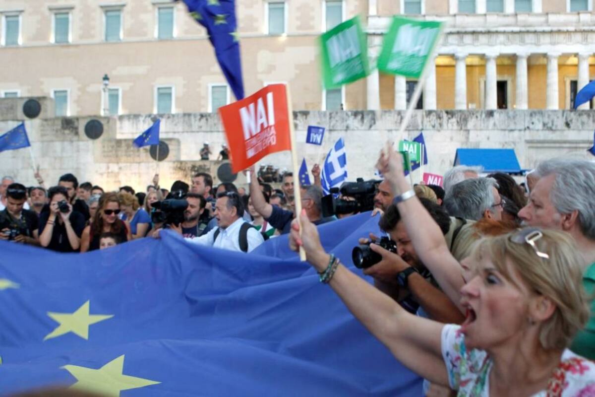 Tras cumplir tres semanas de cierres y protestas por las medidas rigurosas de rescate, el sector bancario en Grecia volverá a abrir sus puertas. (Foto: Archivo/VANGUARDIA LIBERAL )