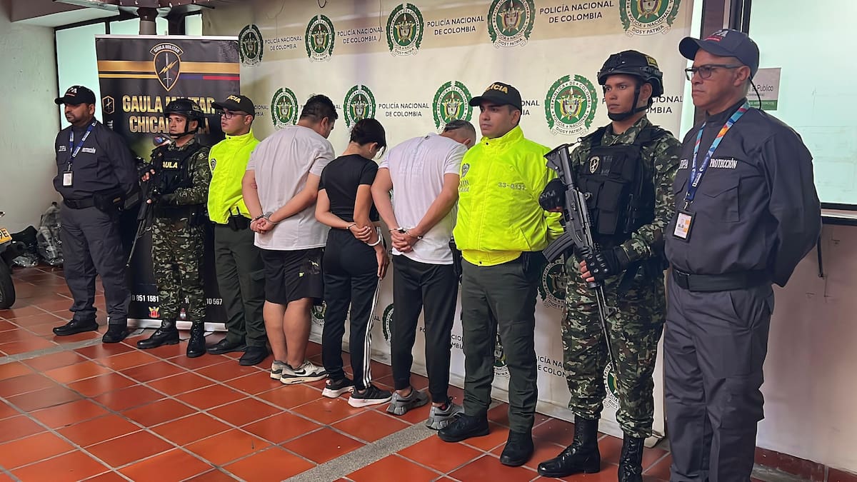 Así operaban “Los Vieja Guardia”, la banda señalada de cometer millonarios robos a viviendas en Bucaramanga.
Foto: cortesía
