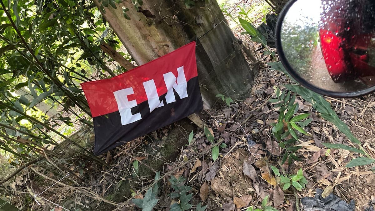 Bandera del Eln en Piedecuesta
